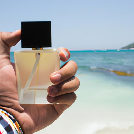 Nam giới cầm chai nước hoa mùa hè đứng trước bãi biển